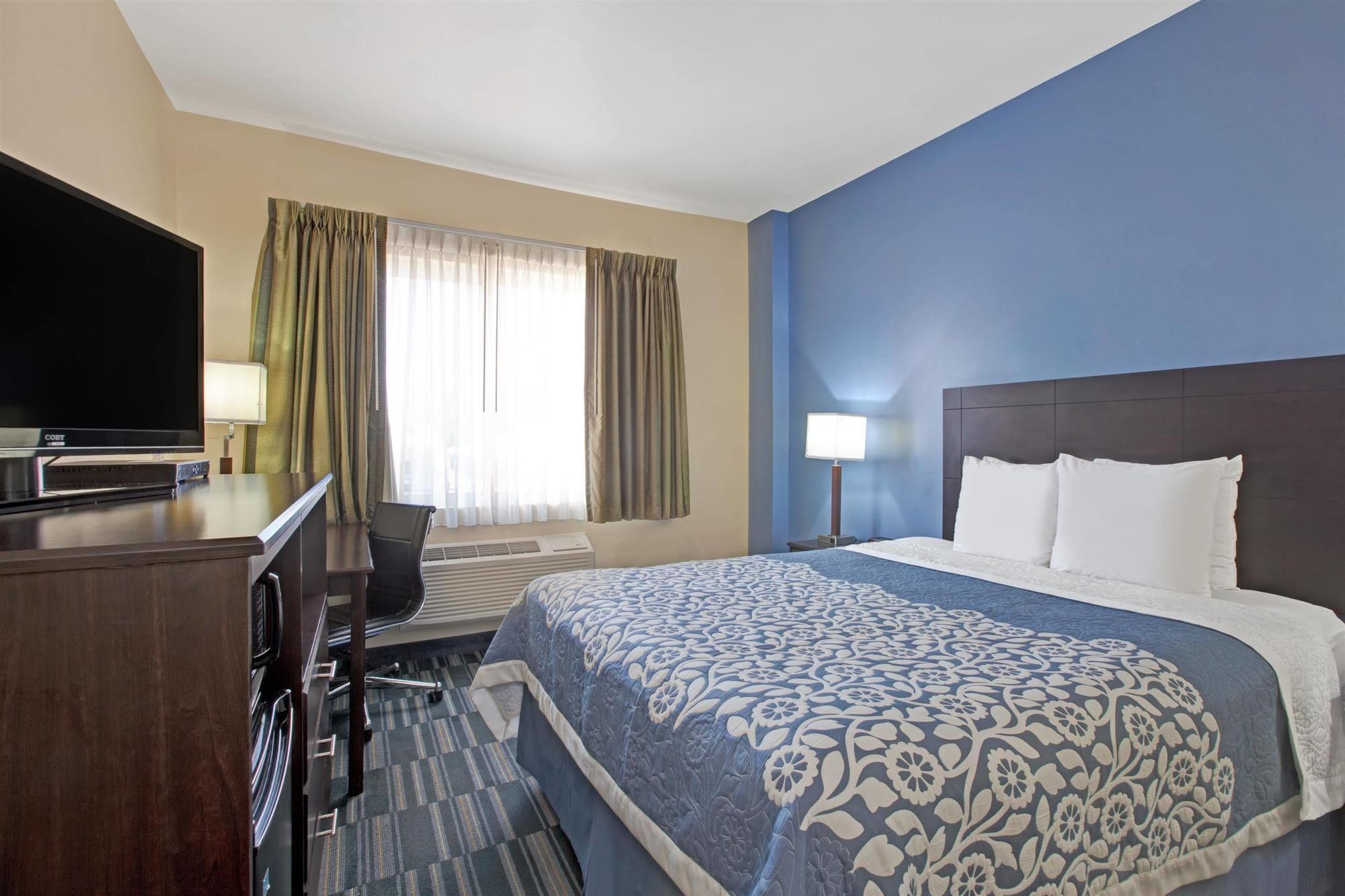Days Inn & Suites By Wyndham Ozone Park/Jfk Airport Nowy Jork Zewnętrze zdjęcie