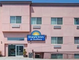 Days Inn & Suites By Wyndham Ozone Park/Jfk Airport Nowy Jork Zewnętrze zdjęcie